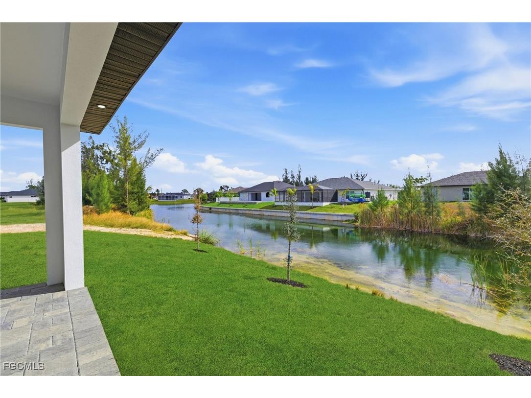 2124 NW 21st Street Cape Coral FL 33993 2026004850 image38