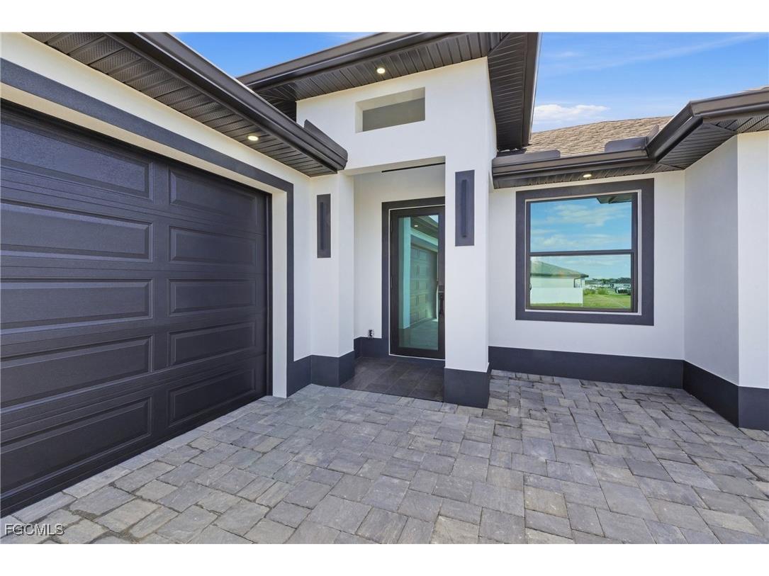 2124 NW 21st Street Cape Coral FL 33993 2026004850 image4