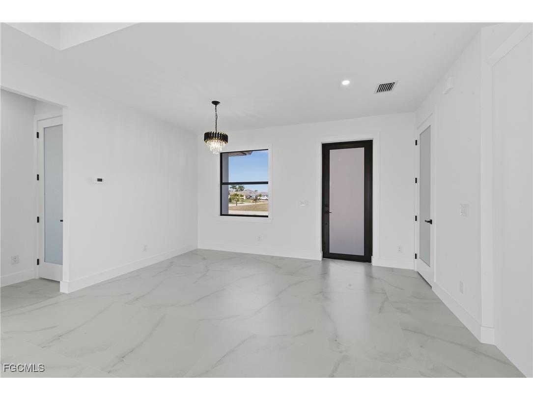 2124 NW 21st Street Cape Coral FL 33993 2026004850 image6