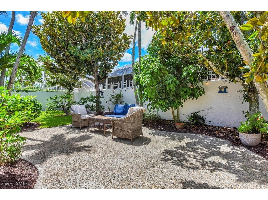 2124 Paget Circle #1 Naples FL 34112 225062825 image21