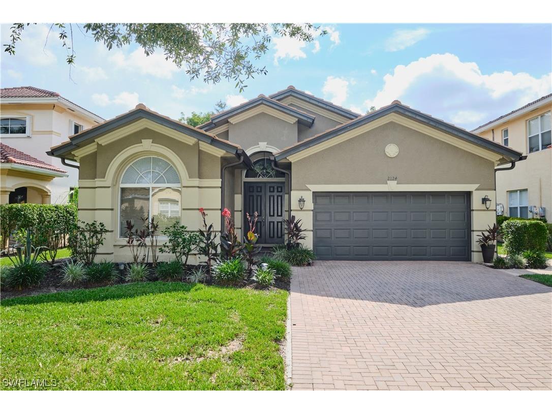 2124 Par Drive Naples FL 34120 223047812 image1