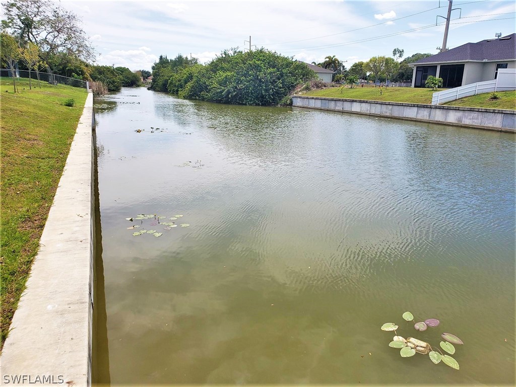 2124 SW 15th Terrace Cape Coral FL 33991 222028158 image1