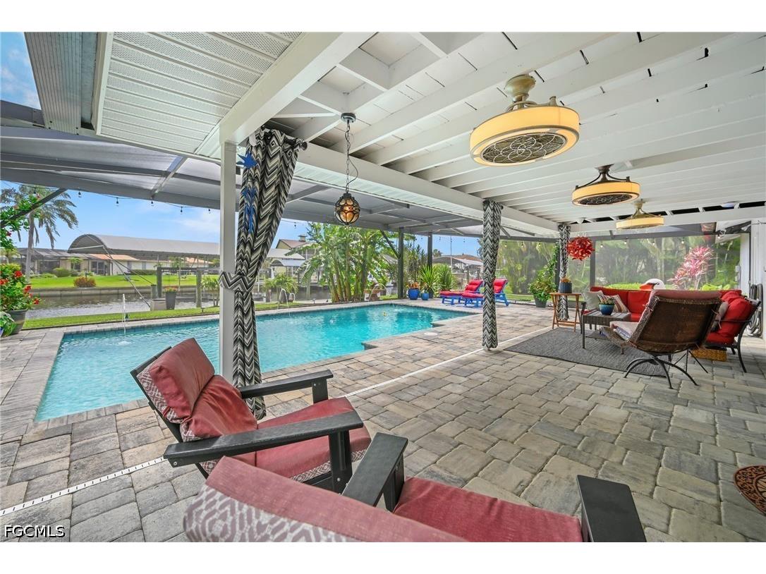 2124 Saint Croix Avenue Fort Myers FL 33905 2026016281 image2