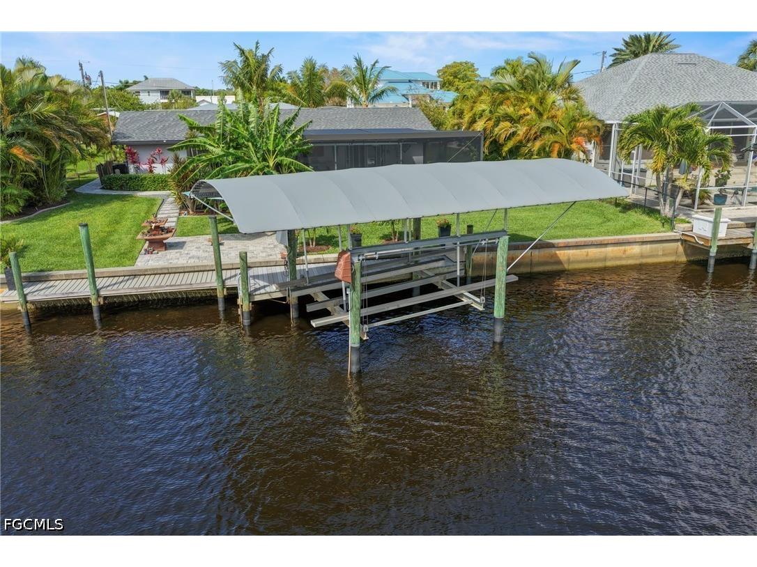2124 Saint Croix Avenue Fort Myers FL 33905 2026016281 image30