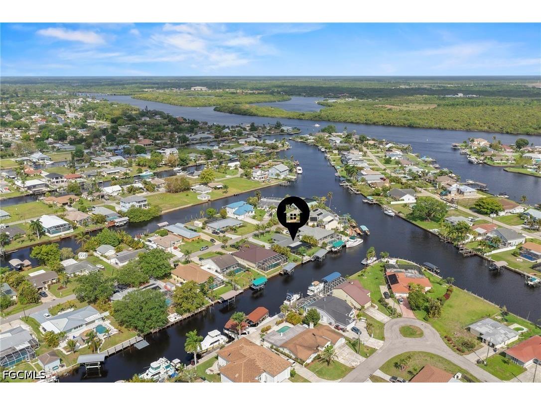 2124 Saint Croix Avenue Fort Myers FL 33905 2026016281 image4