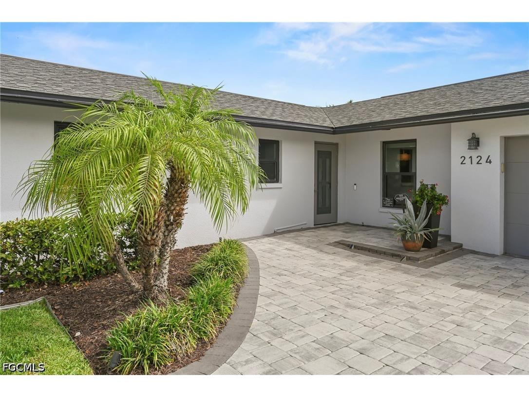 2124 Saint Croix Avenue Fort Myers FL 33905 2026016281 image42