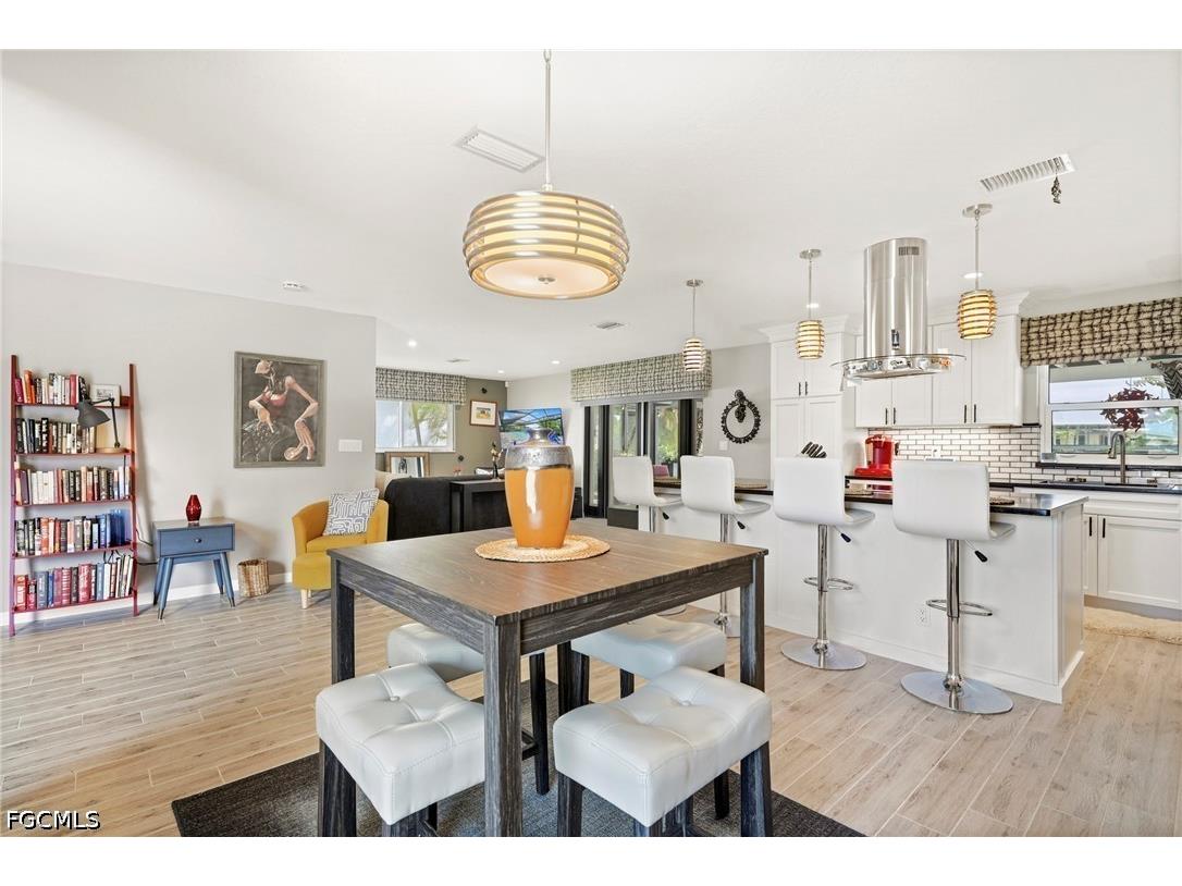 2124 Saint Croix Avenue Fort Myers FL 33905 2026016281 image6