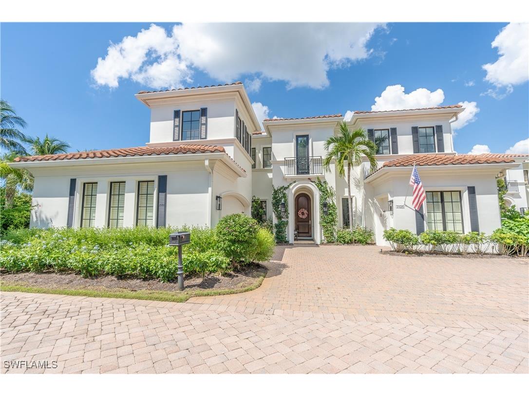 2125 Modena Court Naples FL 34105 224076226 image1
