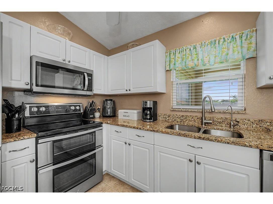 2125 NE 10th Avenue Cape Coral FL 33909 2026028779 image10