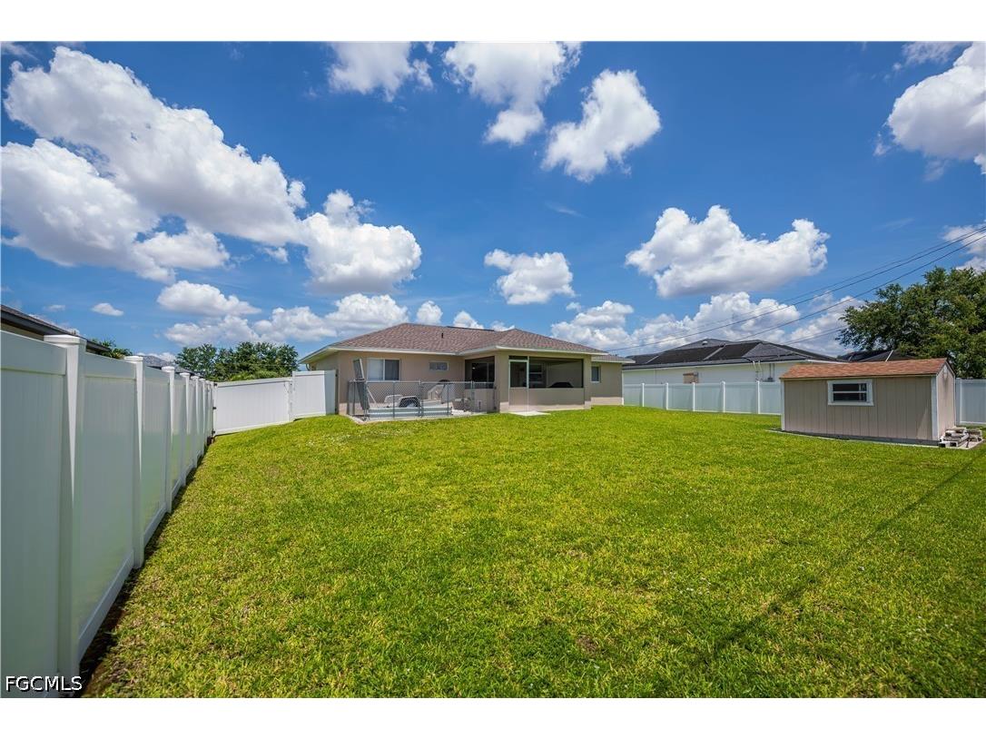 2125 NE 10th Avenue Cape Coral FL 33909 2026028779 image23