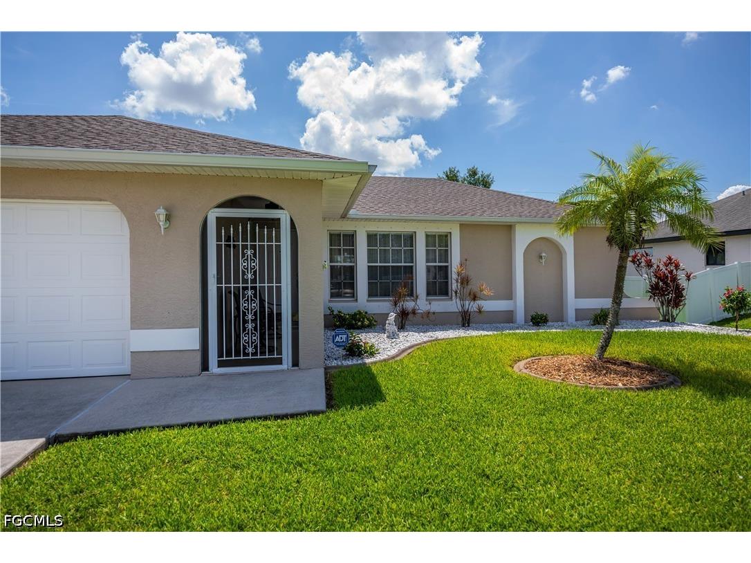 2125 NE 10th Avenue Cape Coral FL 33909 2026028779 image4