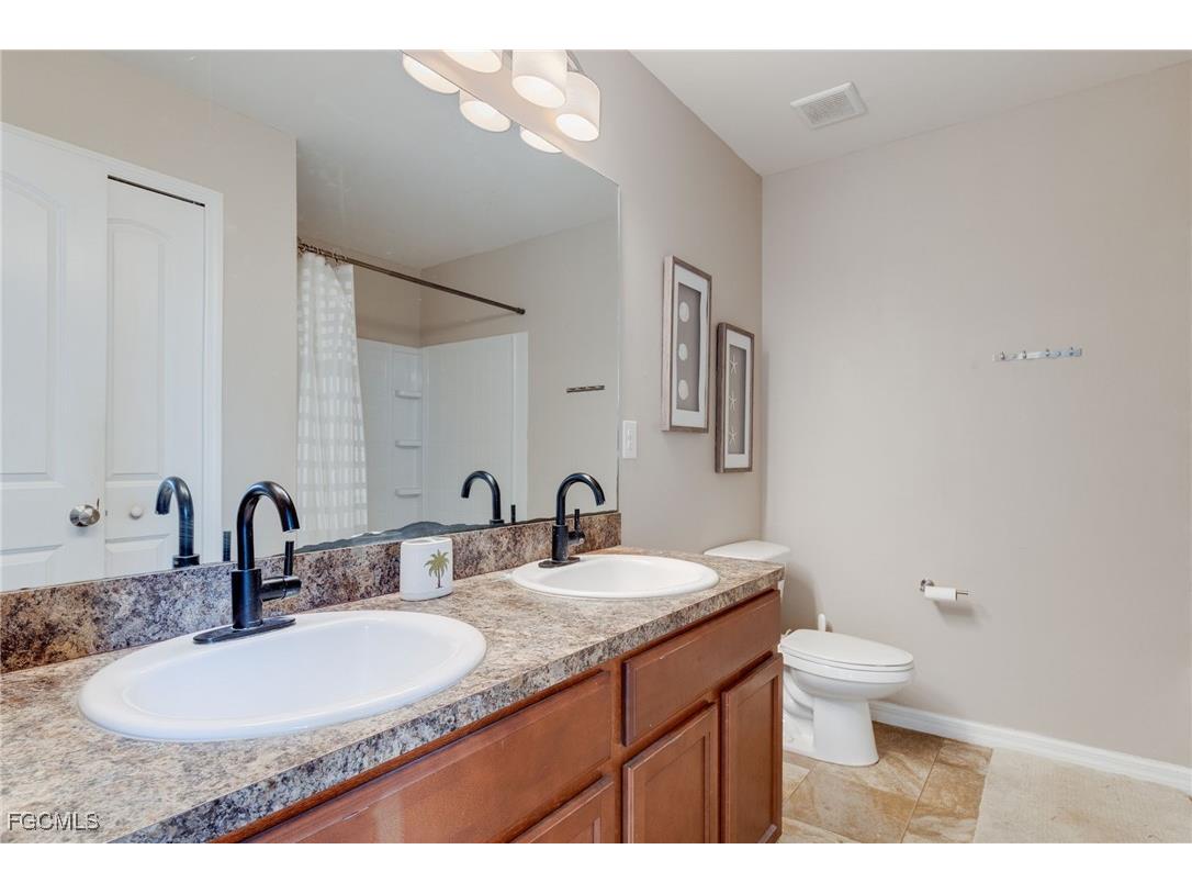 2125 NW 6th Place Cape Coral FL 33993 2025016704 image13