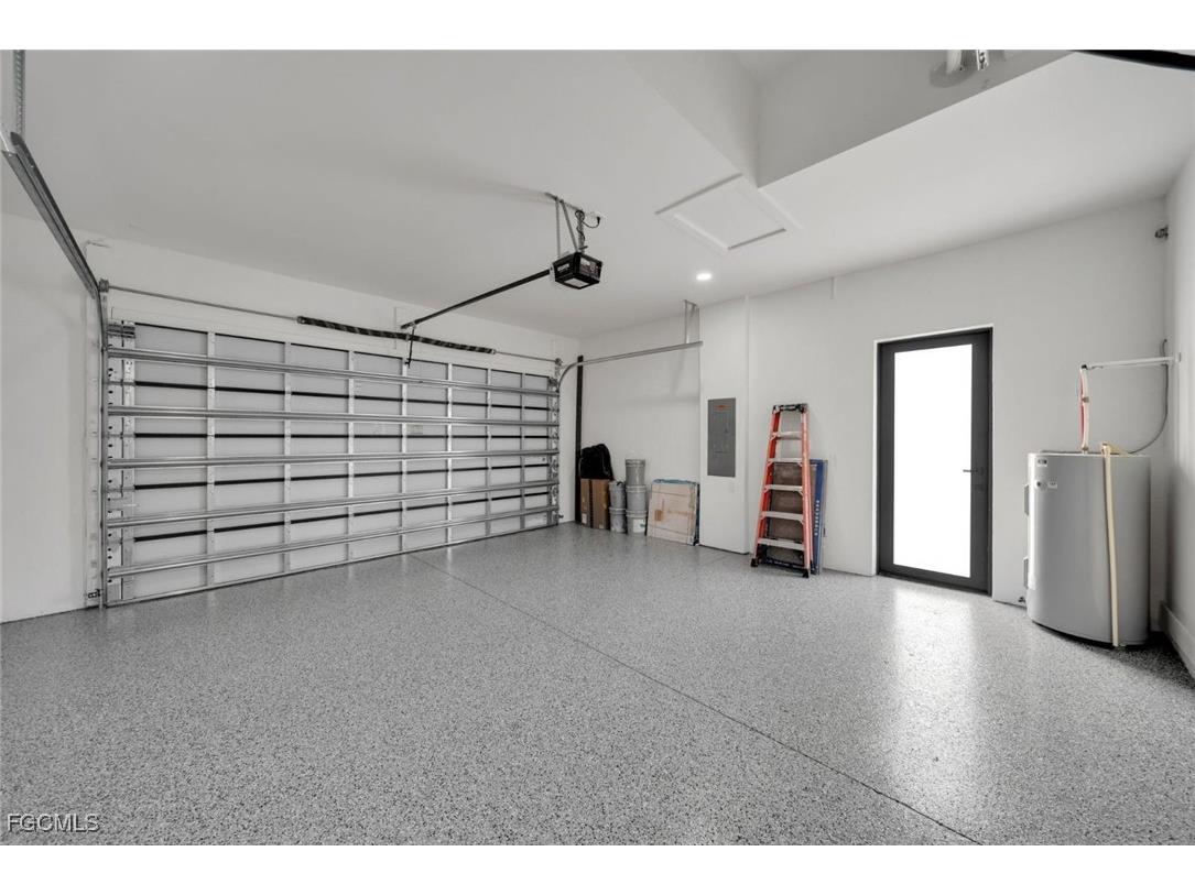 2125 SW Trafalgar Parkway Cape Coral FL 33991 2025005825 image19