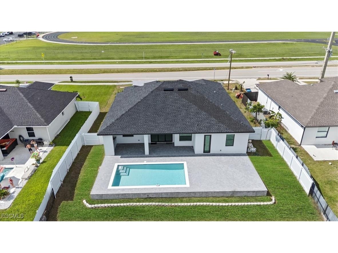 2125 SW Trafalgar Parkway Cape Coral FL 33991 2025005825 image28