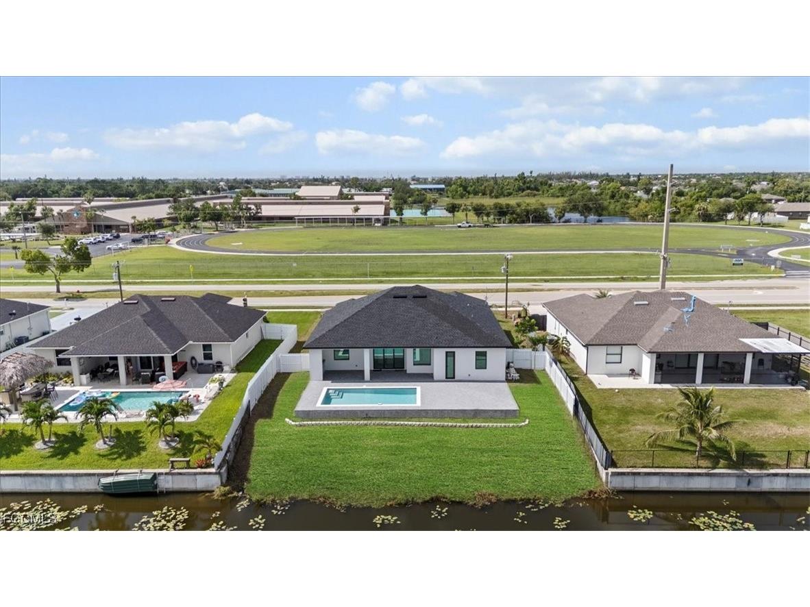 2125 SW Trafalgar Parkway Cape Coral FL 33991 2025005825 image29