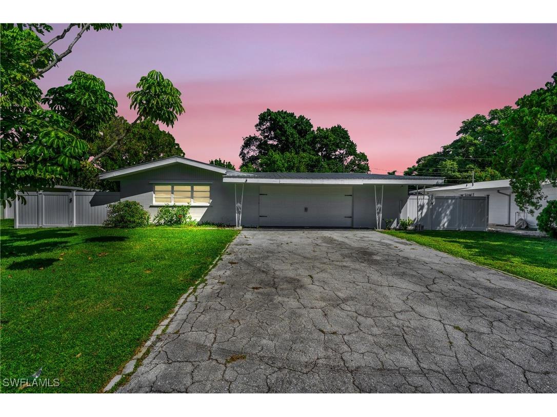 2125 Sunrise Boulevard Fort Myers FL 33907 224078142 image1