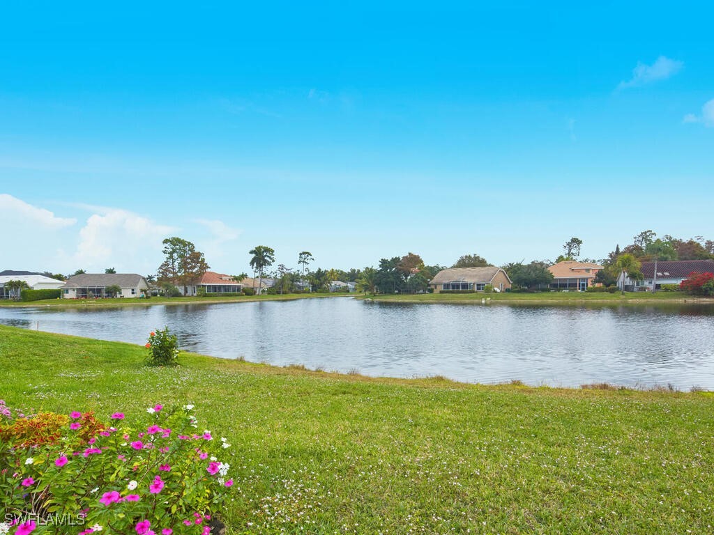 2126 E Crown Point Naples FL 34112 226001879 image1