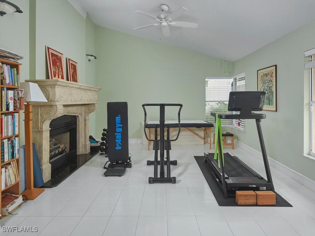 2126 E Crown Point Naples FL 34112 226001879 image9