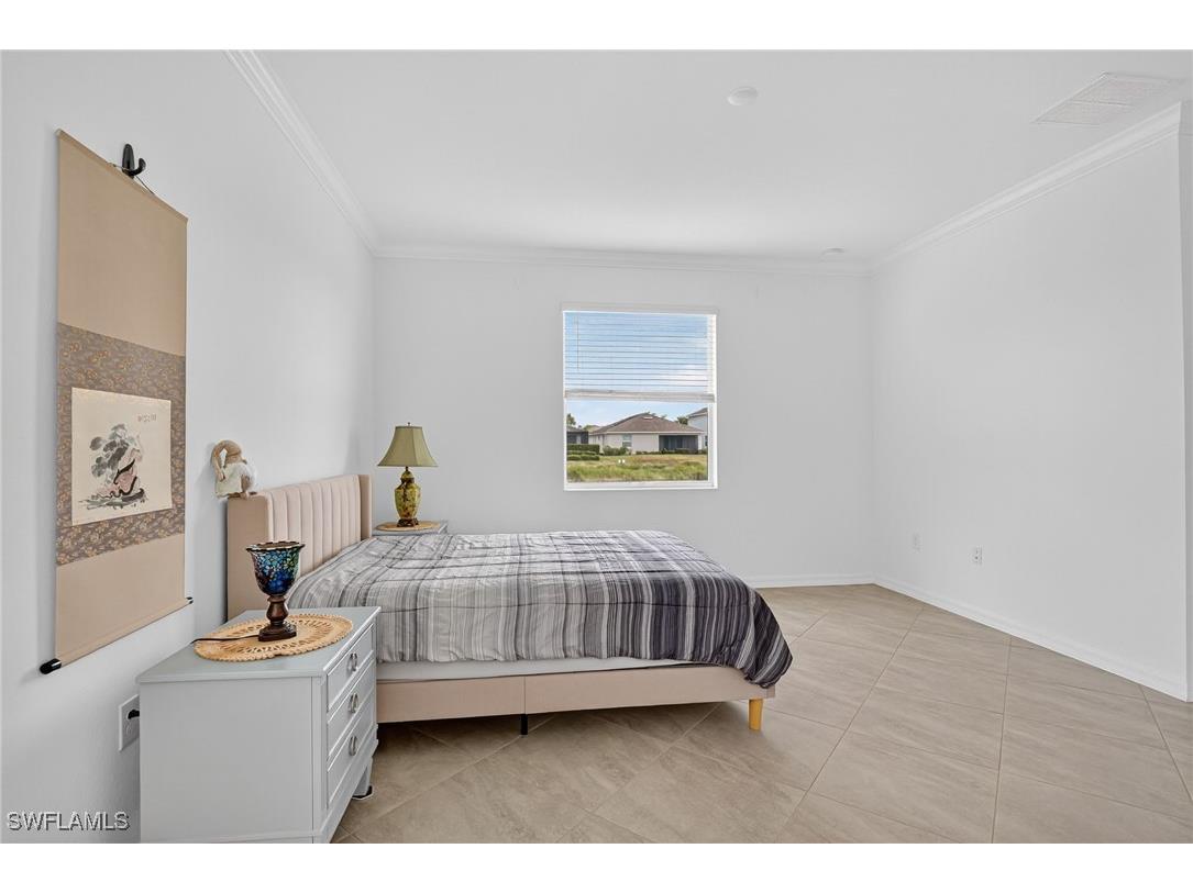 2126 Hamlin Street Naples FL 34120 225081022 image12
