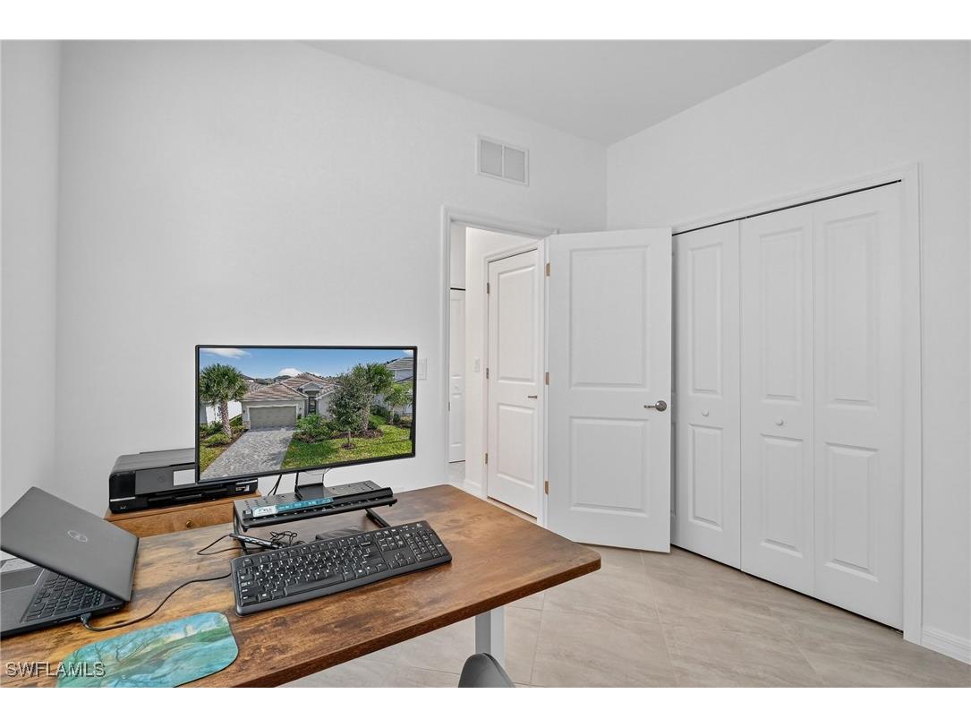 2126 Hamlin Street Naples FL 34120 225081022 image19