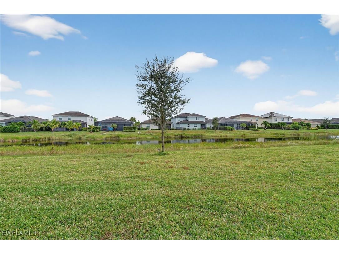 2126 Hamlin Street Naples FL 34120 225081022 image25