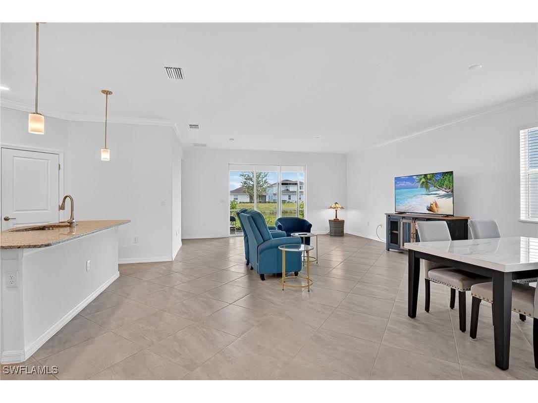 2126 Hamlin Street Naples FL 34120 225081022 image4