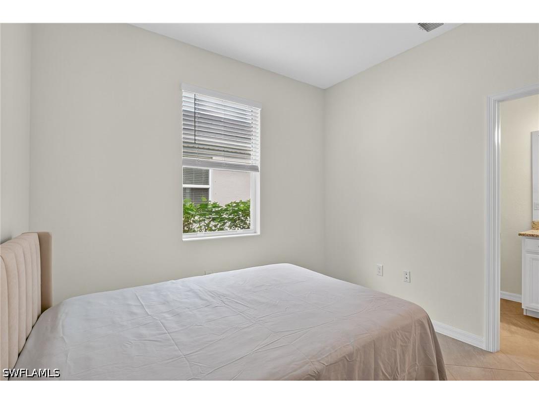 2126 Hamlin Street Naples FL 34120 226020902 image20