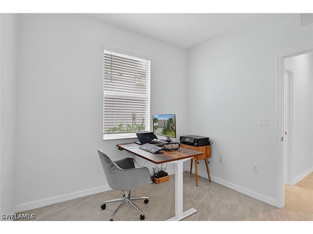 2126 Hamlin Street Naples FL 34120 226020902 image22