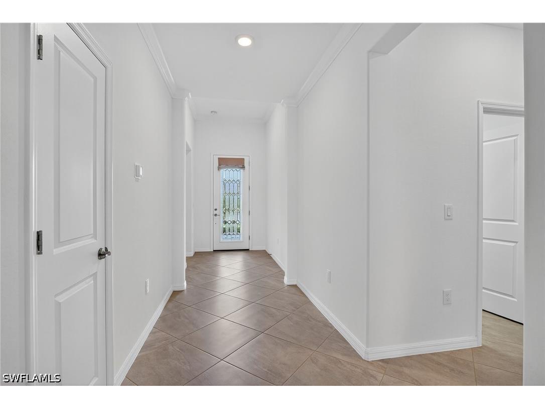 2126 Hamlin Street Naples FL 34120 226020902 image4