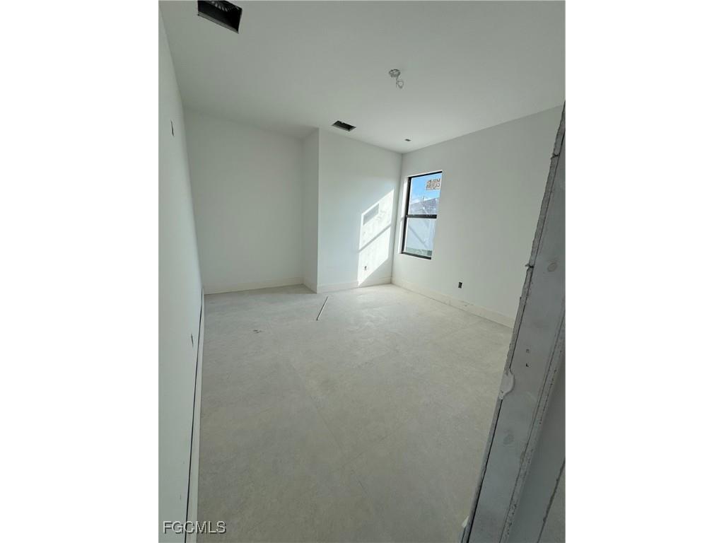 2126 NW 41st Avenue Cape Coral FL 33993 2025023212 image10