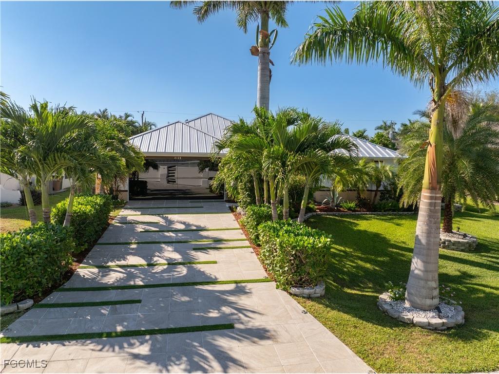 2126 SW 47th Street Cape Coral FL 33914 2025017098 image1