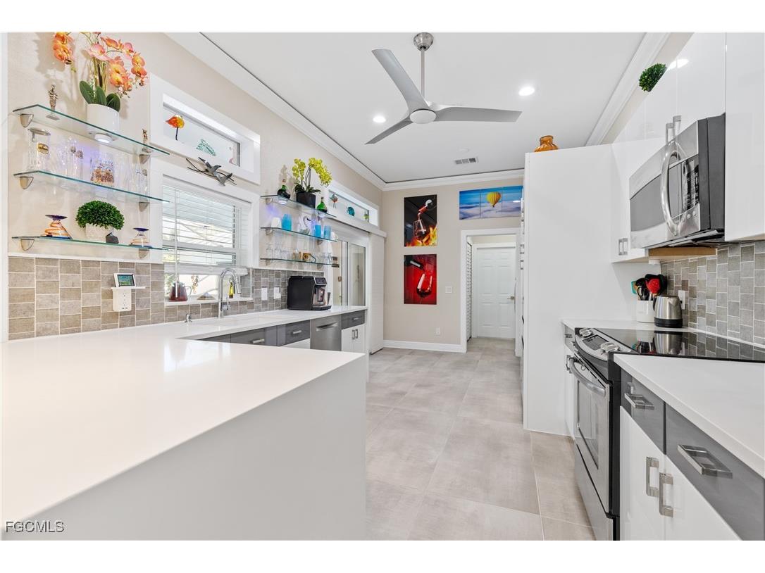 2126 SW 47th Street Cape Coral FL 33914 2025017098 image24