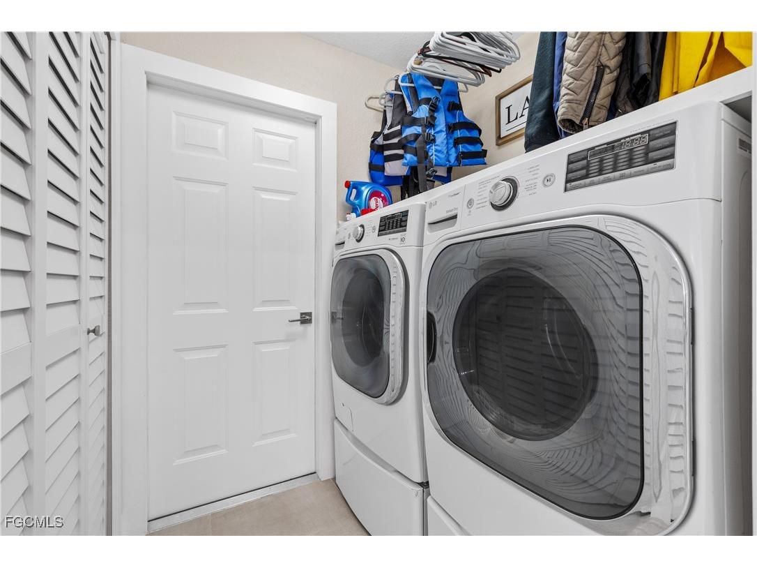 2126 SW 47th Street Cape Coral FL 33914 2025017098 image33