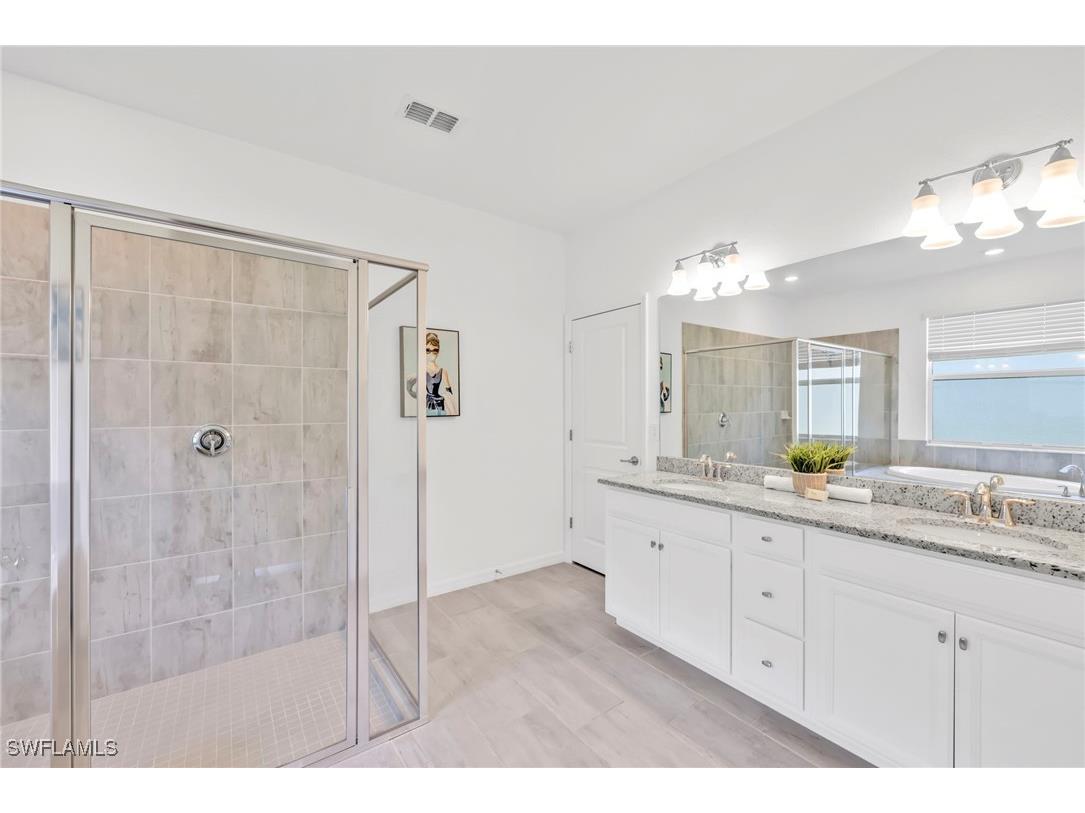 2127 Hamlin Street Naples FL 34120 225047712 image24