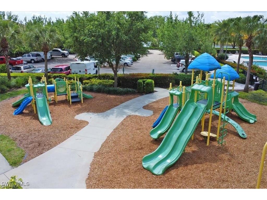 2127 Hamlin Street Naples FL 34120 225047712 image41