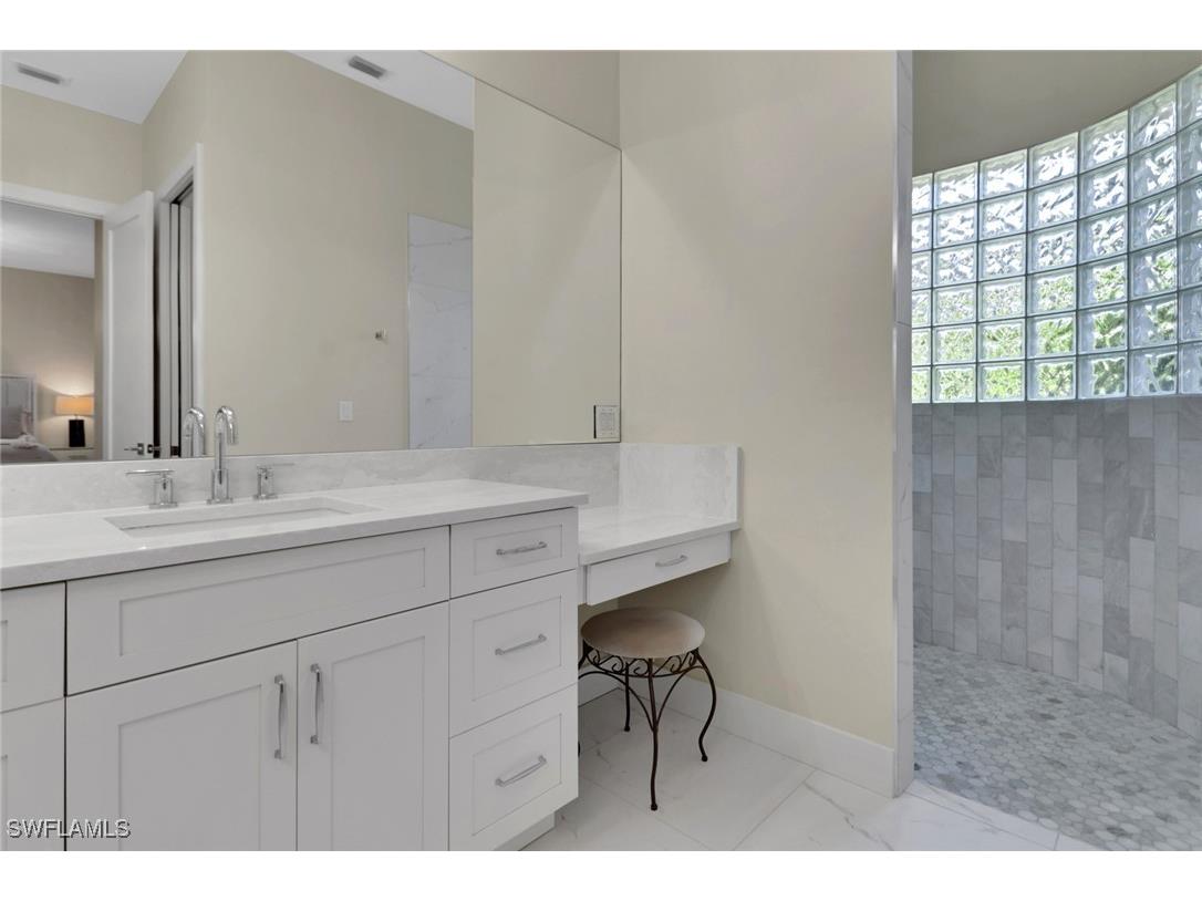 2127 Harlans Run Naples FL 34105 225070514 image13