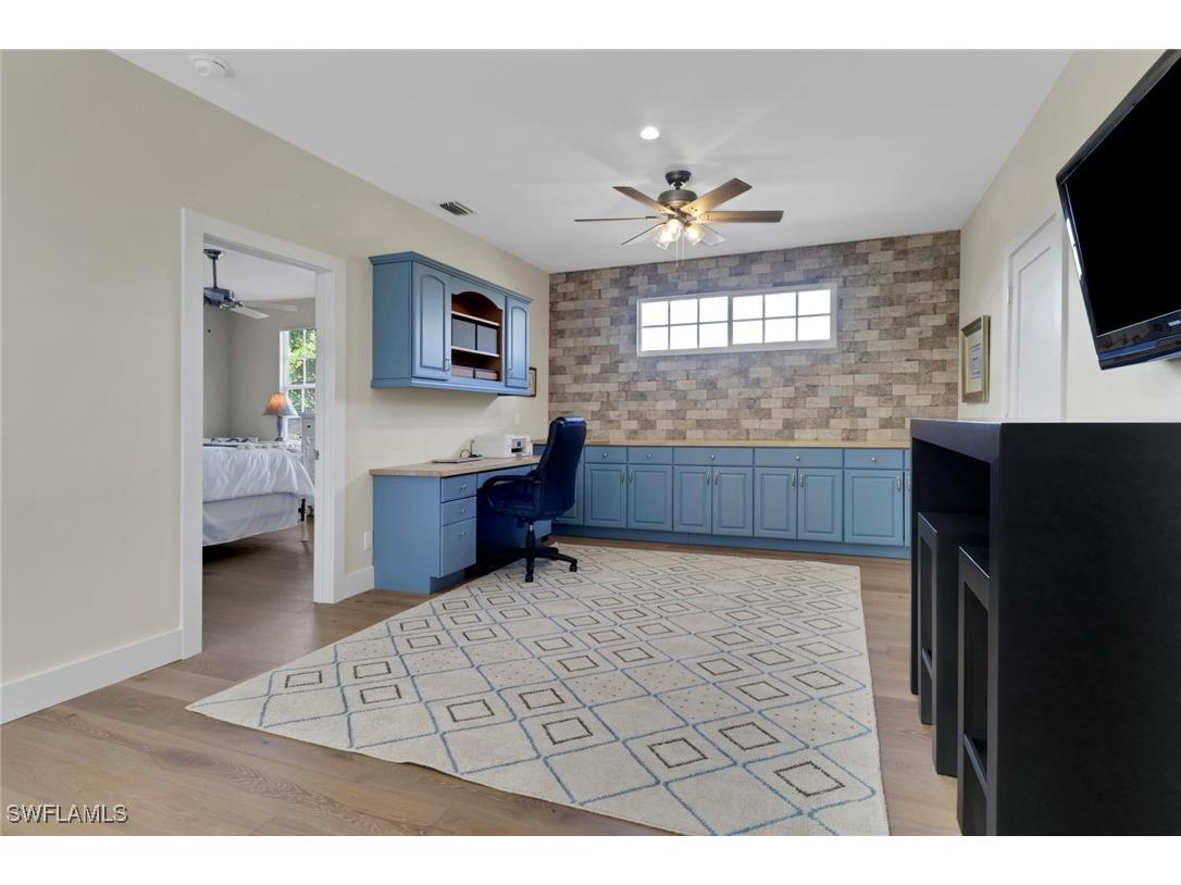 2127 Harlans Run Naples FL 34105 225070514 image16