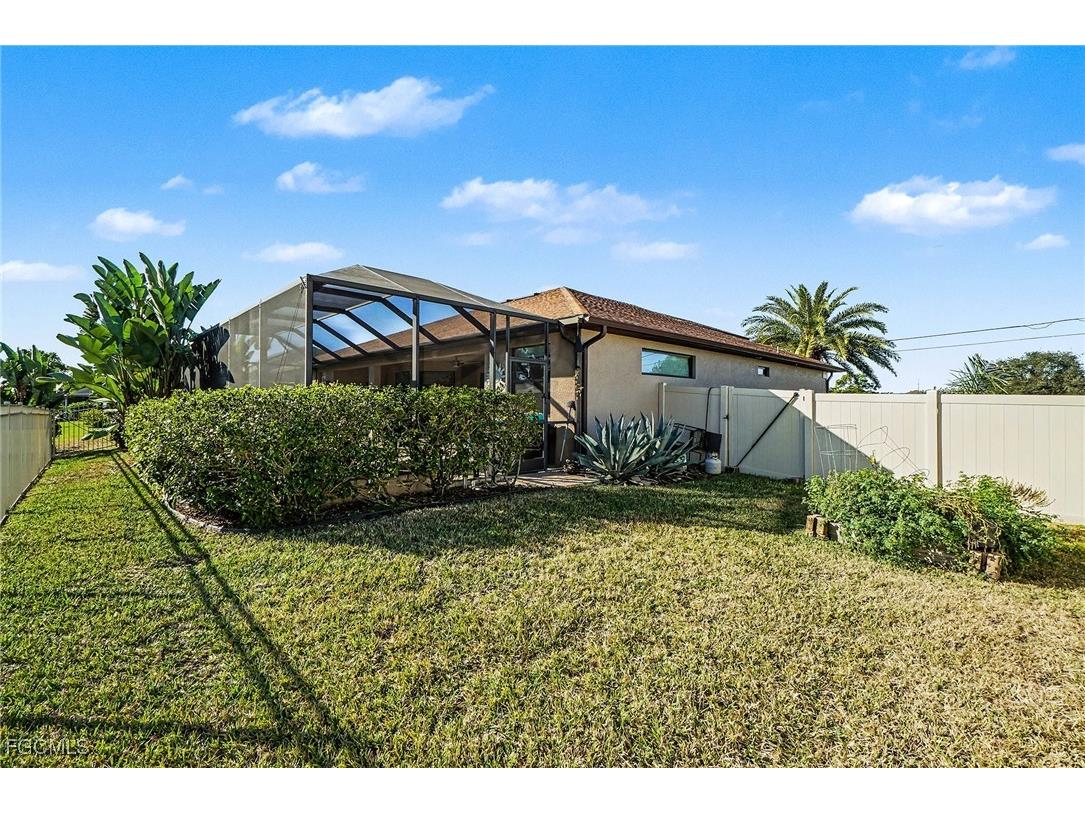 2127 SE 17th Place Cape Coral FL 33990 2025025665 image26