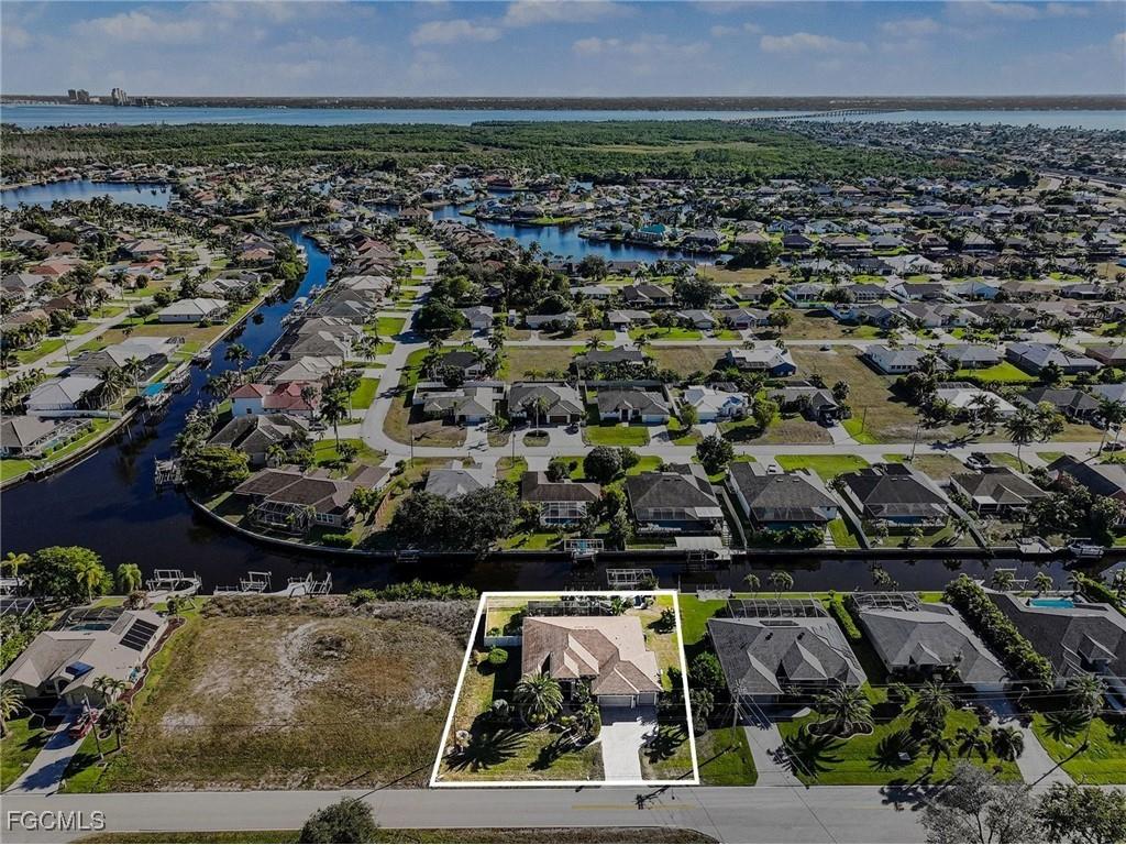 2127 SE 17th Place Cape Coral FL 33990 2025025665 image34