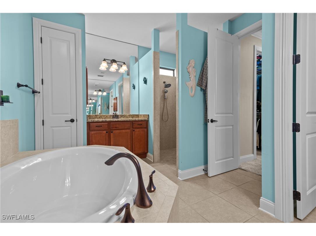 2127 SE 17th Place Cape Coral FL 33990 225051083 image18