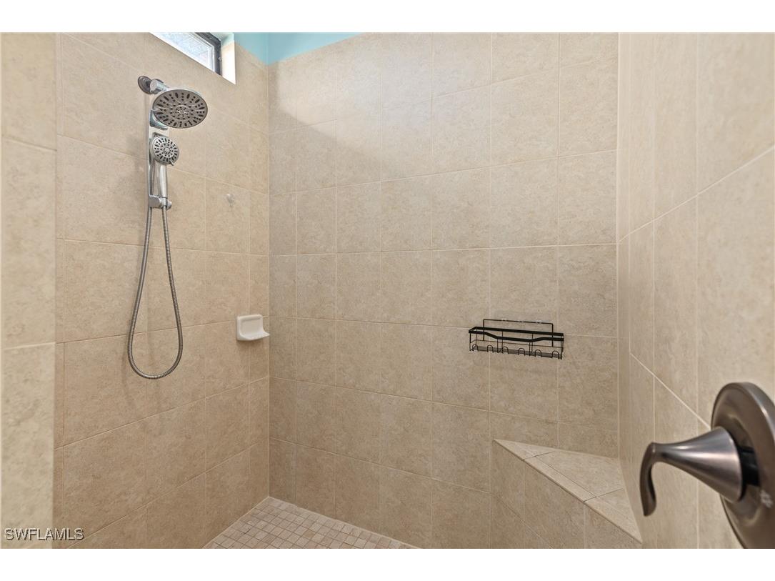 2127 SE 17th Place Cape Coral FL 33990 225051083 image19