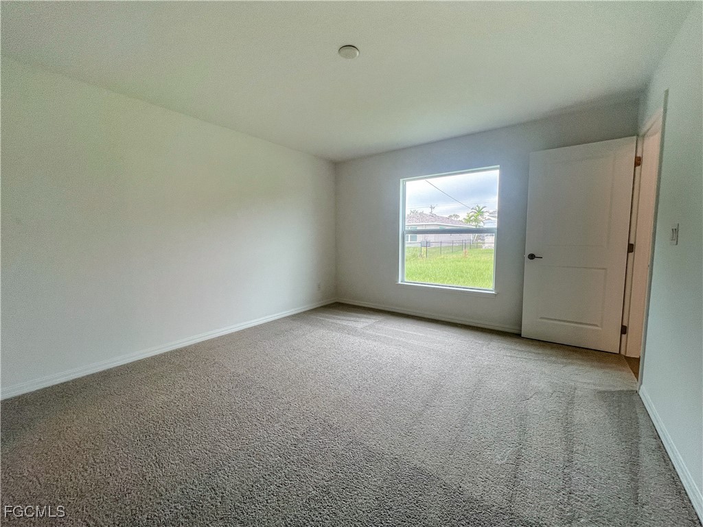 2127 SW 12th Avenue Cape Coral FL 33991 2025009135 image11