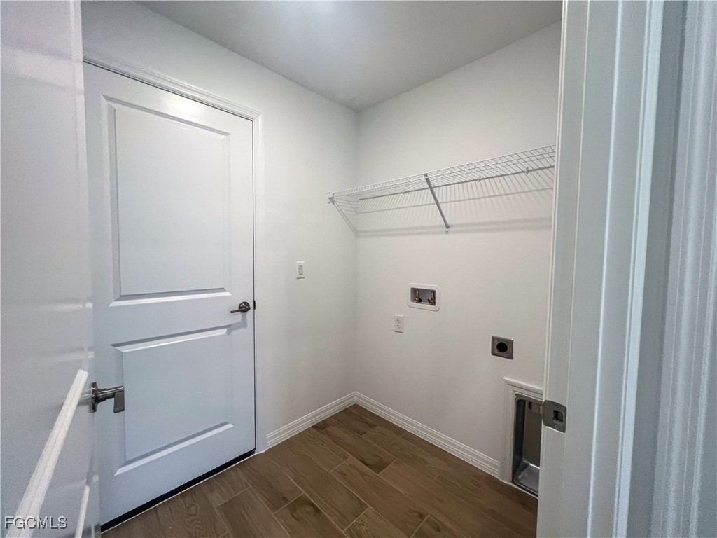 2127 SW 12th Avenue Cape Coral FL 33991 2025009135 image17