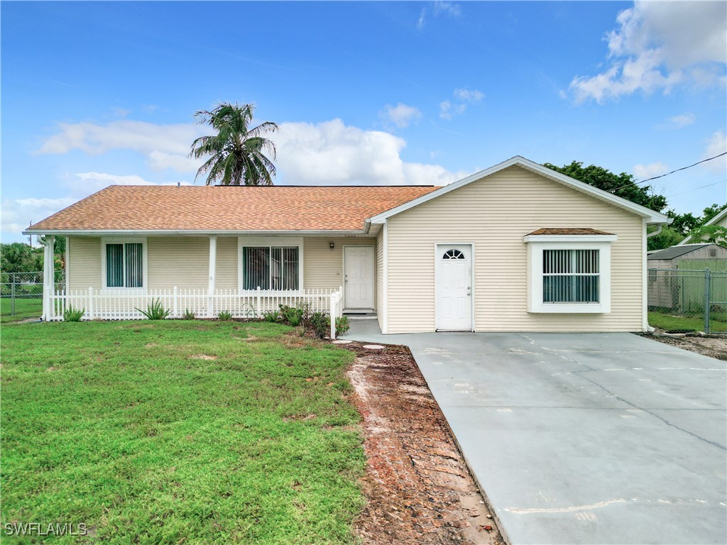 2128 55th Street SW Naples FL 34116 224076167 image1