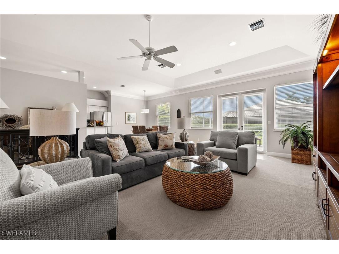 2128 Imperial Circle Naples FL 34110 224080233 image1