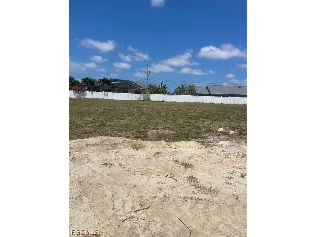2128 NE 15th Avenue Cape Coral FL 33909 2026013805 image1