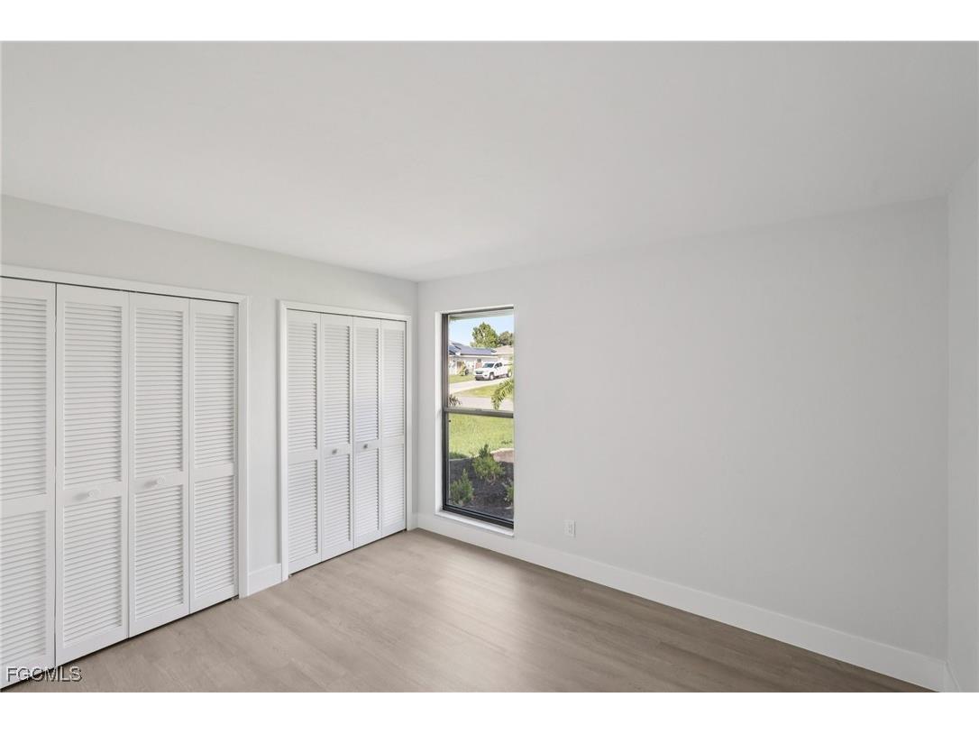 2128 NE 9th Place Cape Coral FL 33909 2025013120 image14