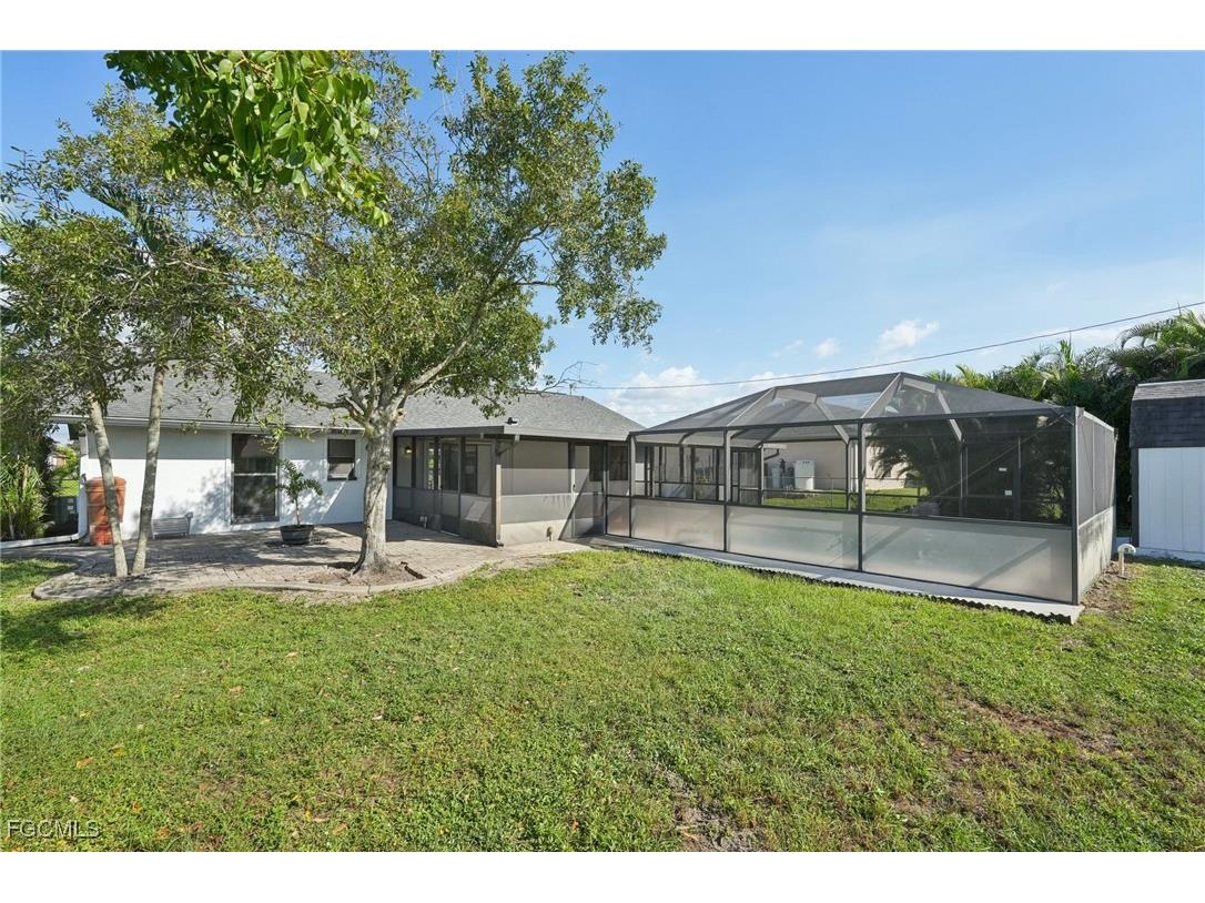 2128 NE 9th Place Cape Coral FL 33909 2025013120 image30