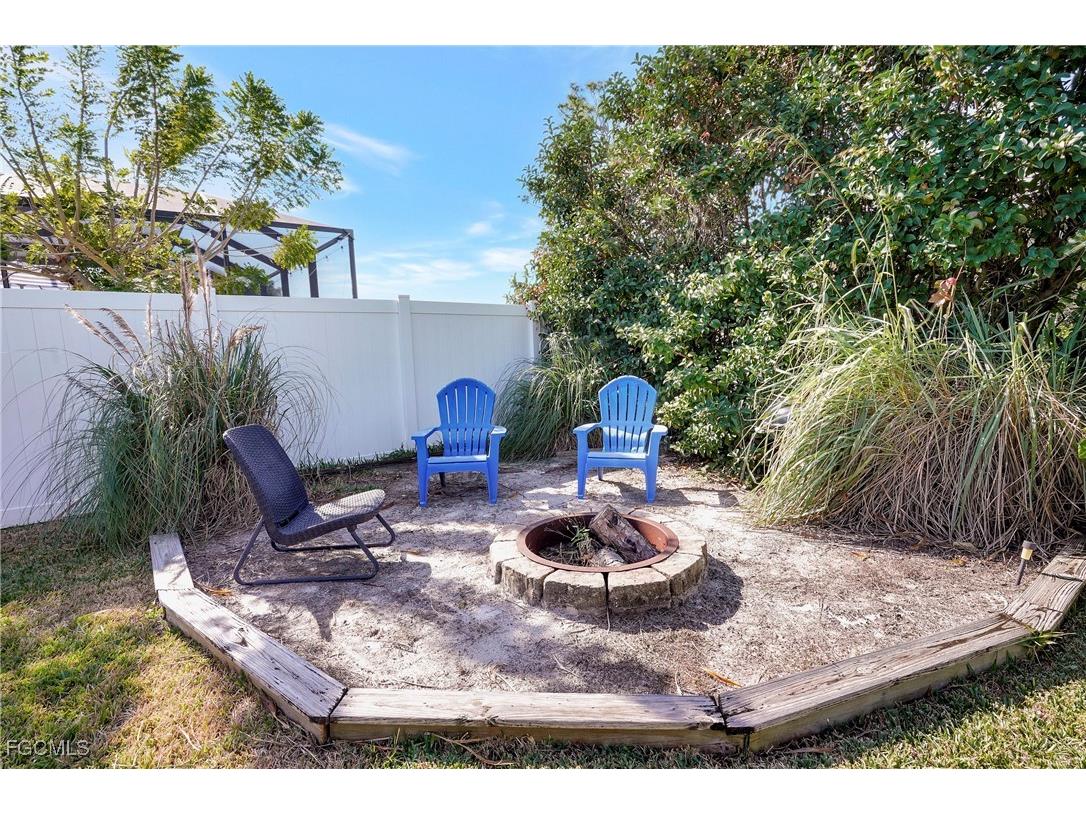 2128 SW 8th Court Cape Coral FL 33991 2025019517 image41