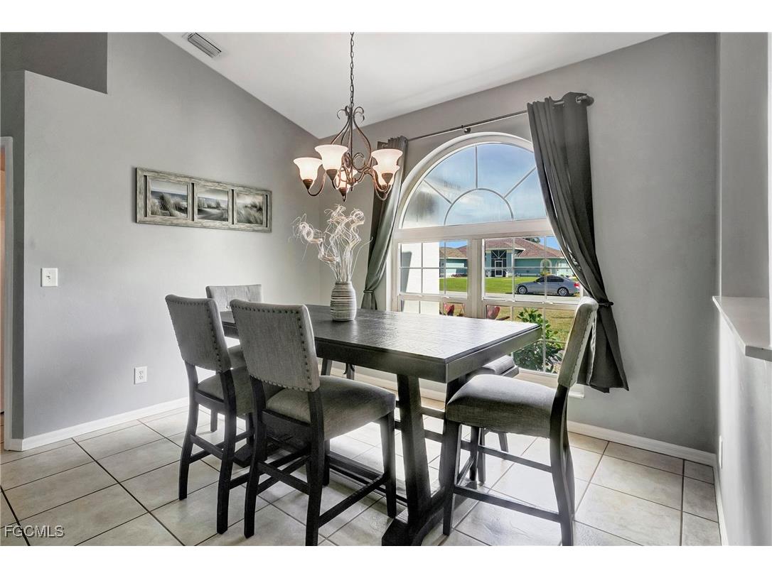 2128 SW 8th Court Cape Coral FL 33991 2025019517 image6